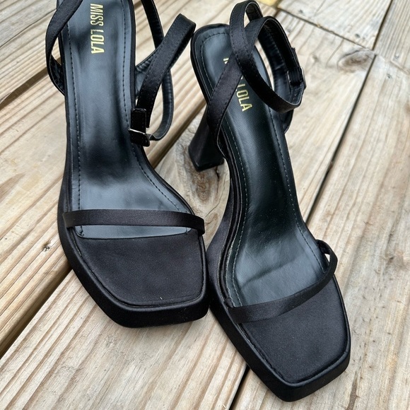 Miss Lola Mina Black Mini Platform Concave Heeled Satin Square Toe 90s Sandals - Picture 3 of 15